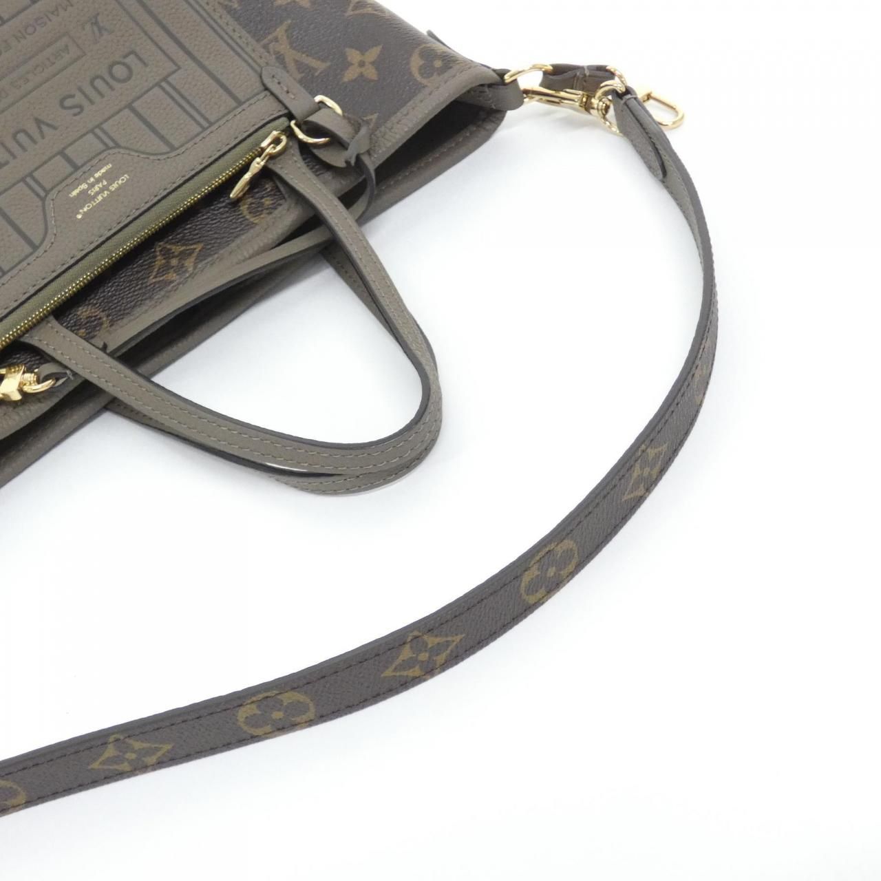 Louis Vuitton Monogram Neverfull Inside Out BB — view 4