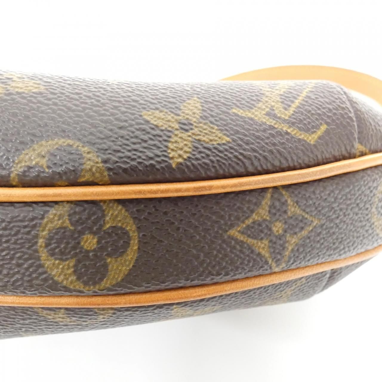 Louis Vuitton Vintage Monogram Pochette Croissant Shoulder — view 2