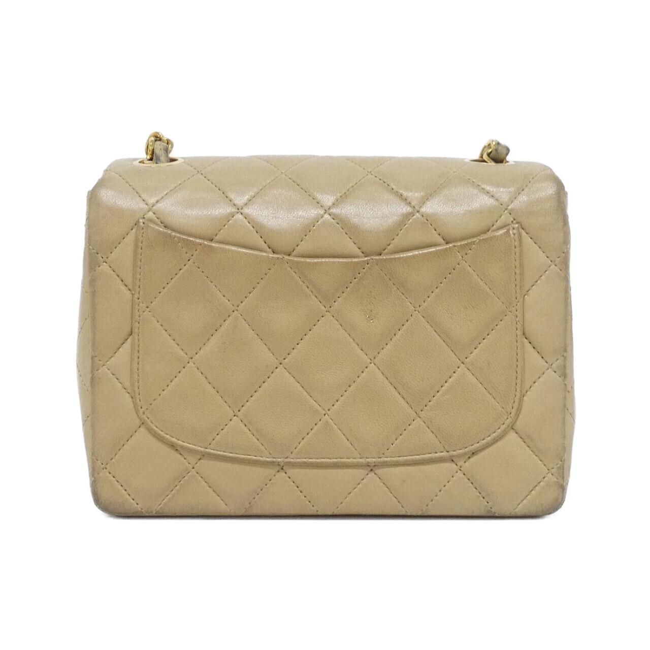 Chanel Vintage Shoulder — view 2