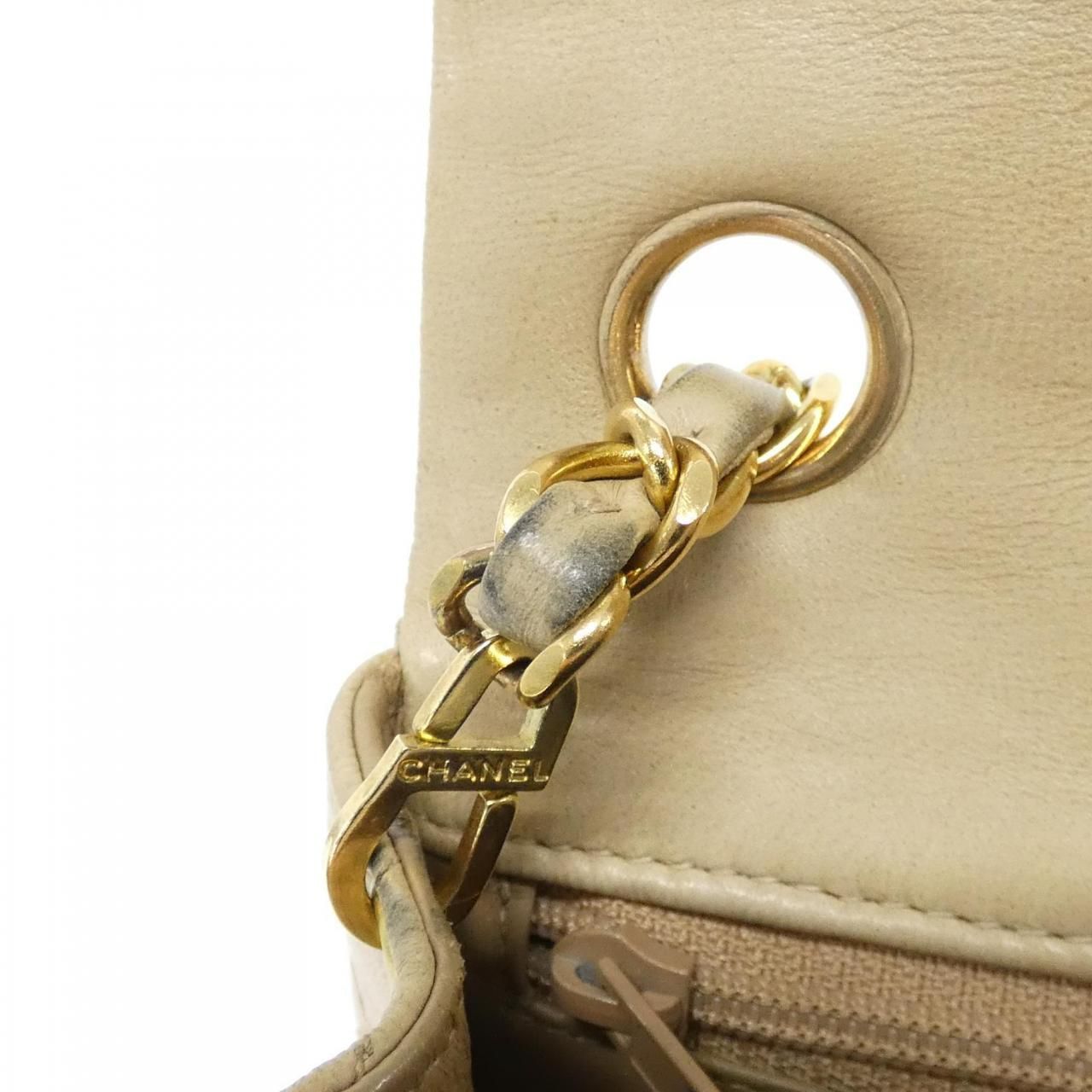 Chanel Vintage Shoulder — view 9