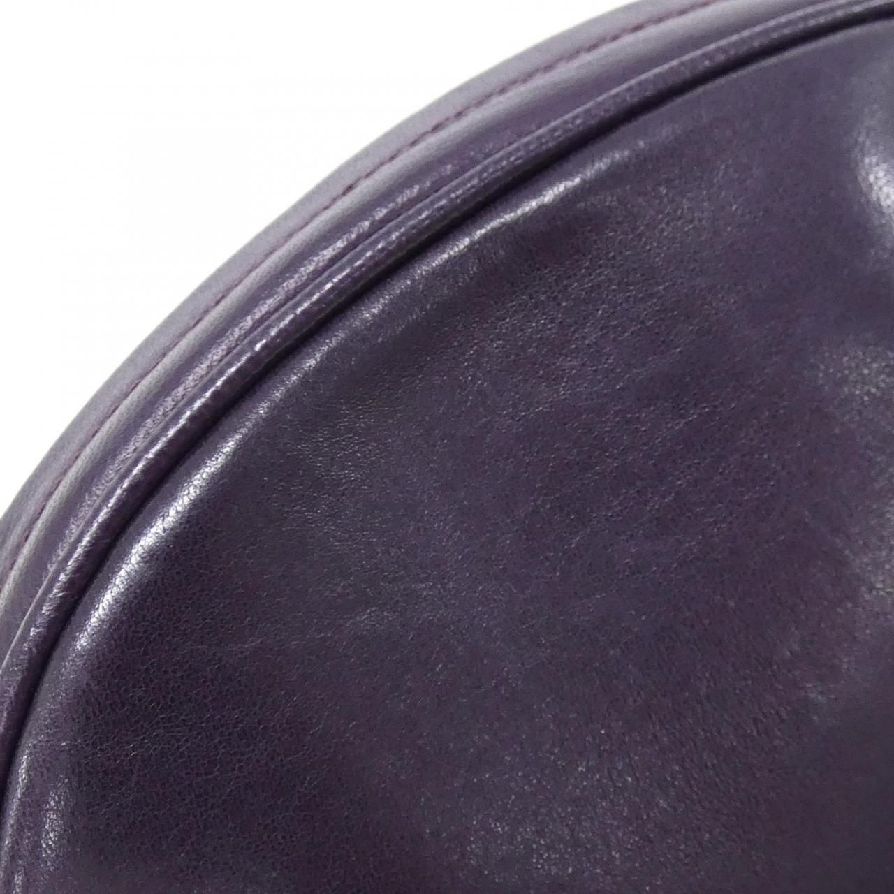 Chanel Vintage Shoulder — view 4