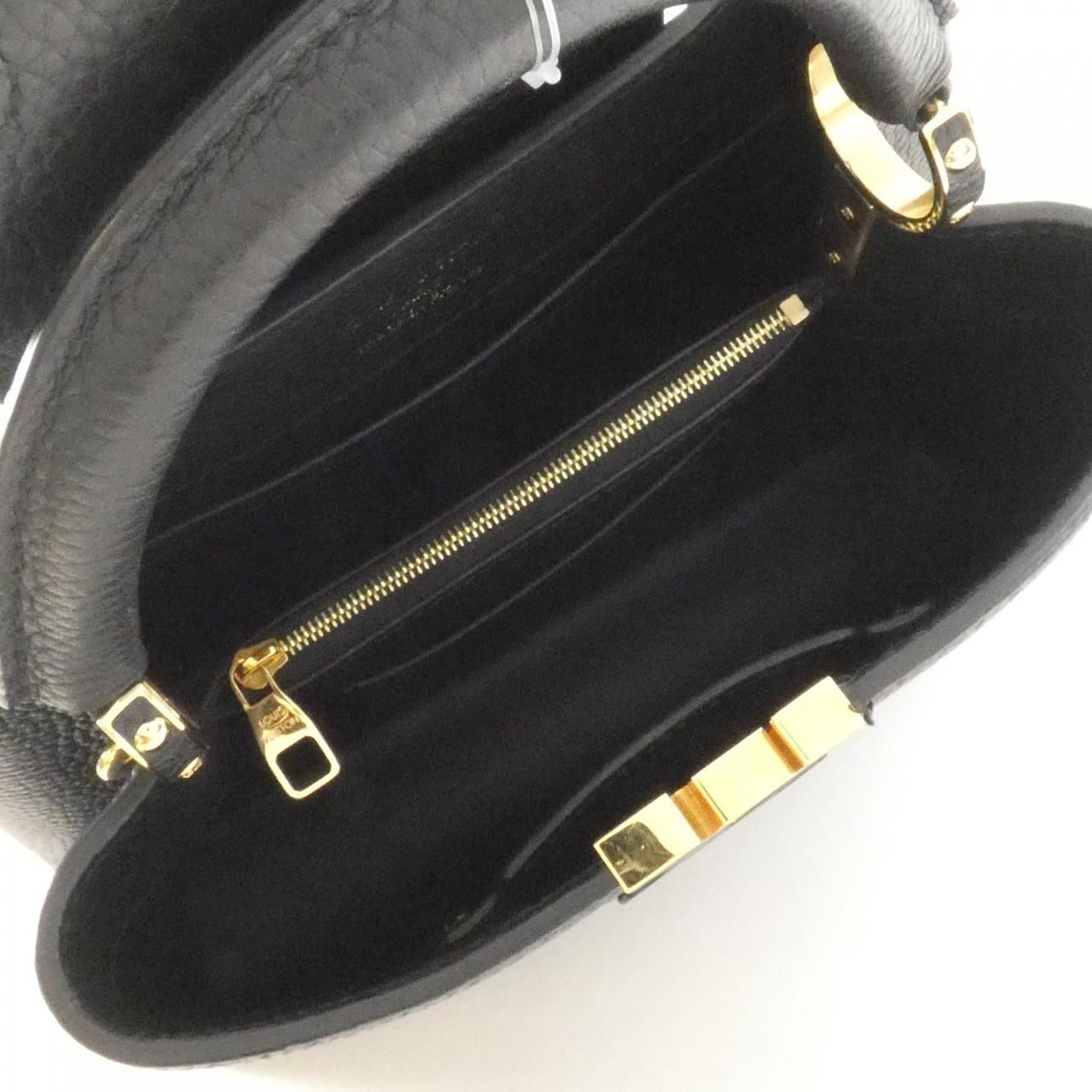 Louis Vuitton Capucines BB — view 7