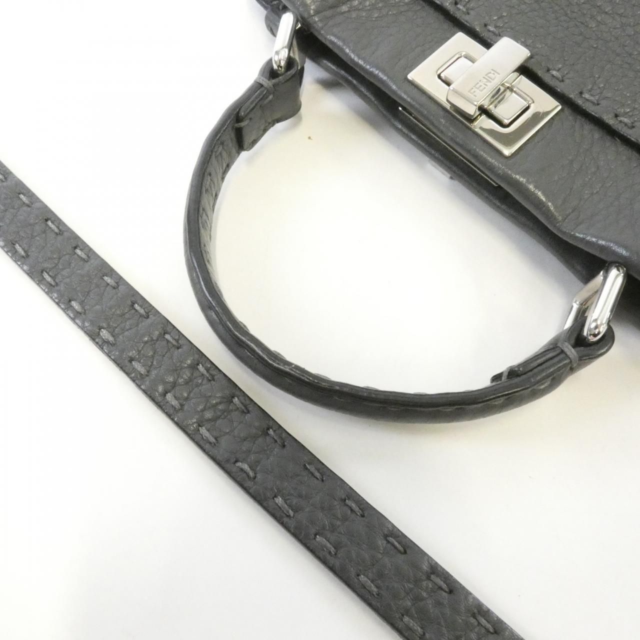 Fendi Selleria Peekaboo Mini Q0j — view 4