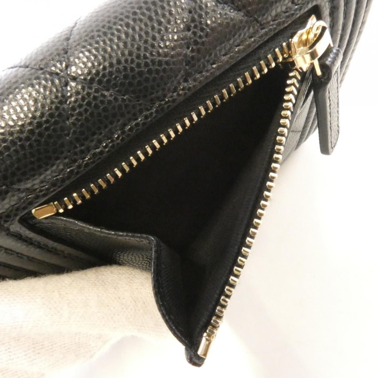 Chanel Boy Line Wallet — view 9