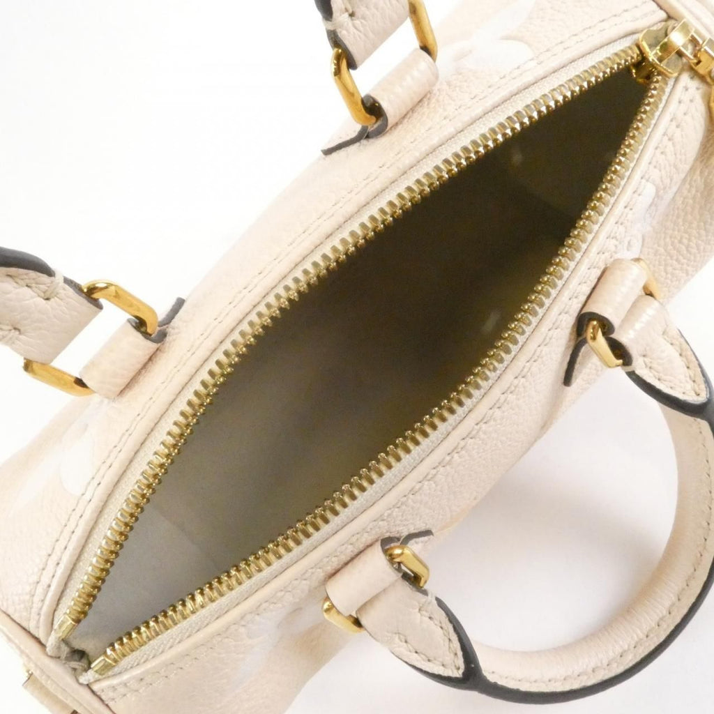 Louis Vuitton Monogram Empreinte Papillon BB Shoulder — view 9