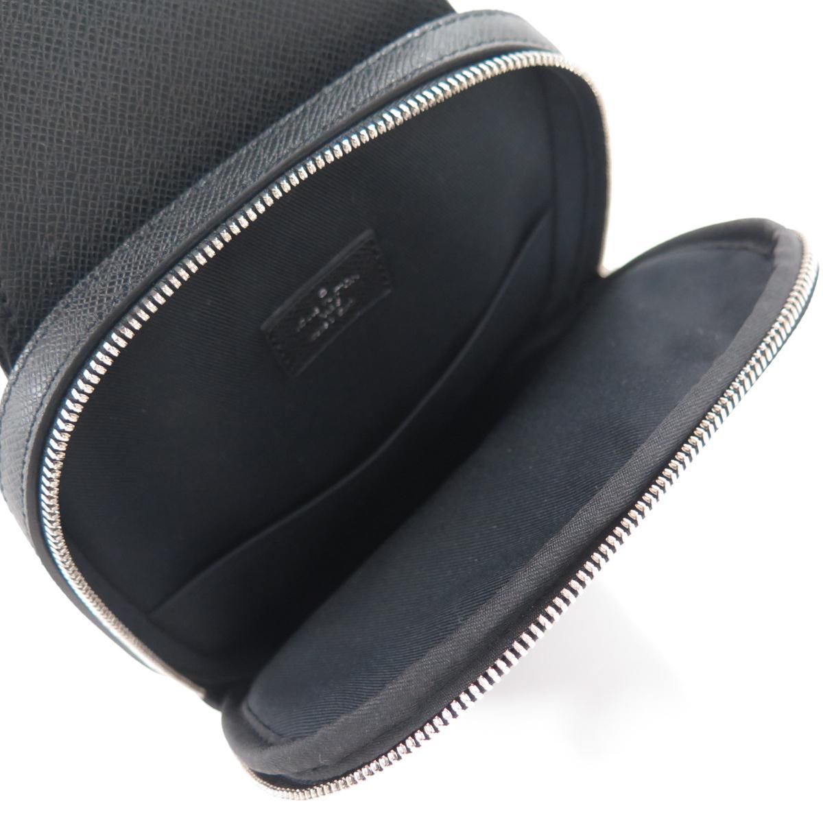 Louis Vuitton Taiga Avenue Sling — view 6