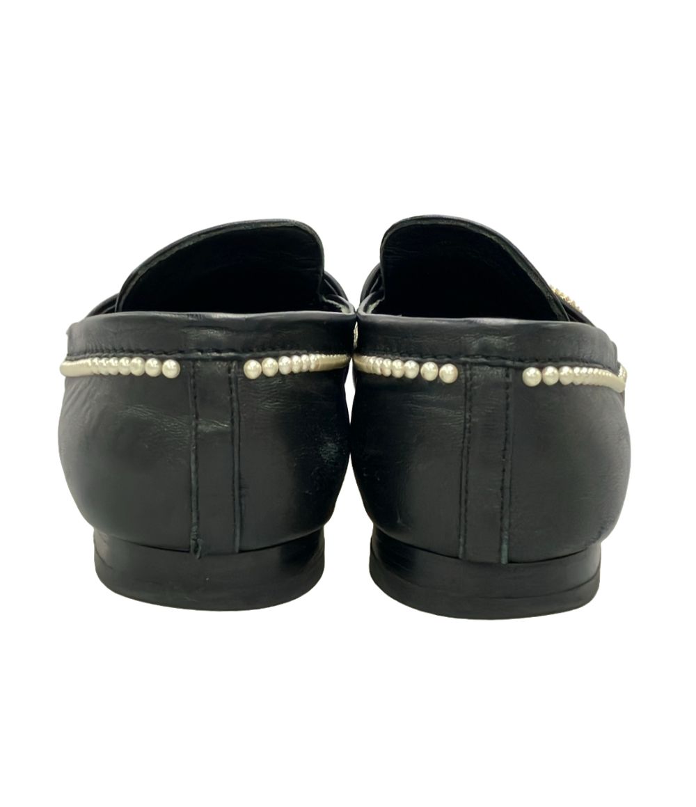 Chanel Loafers CC Logo Pearl — view 3