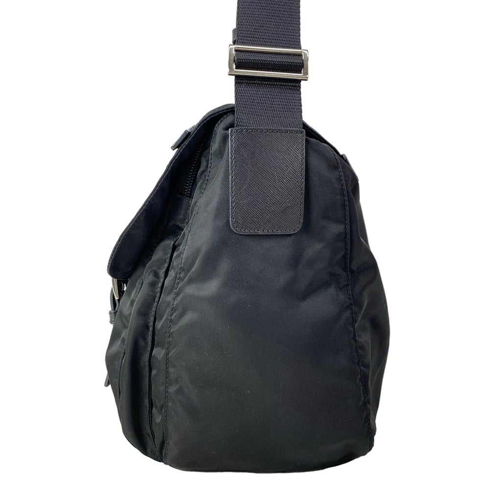 Prada Shoulder Bag Black Leather — view 4