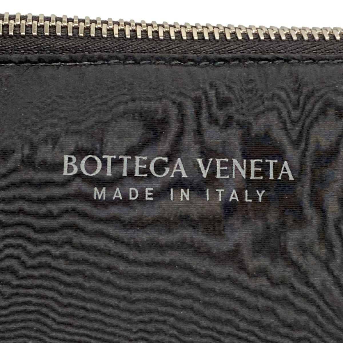 Bottega Veneta Shoulder Bag the Padded Tech Cassette Black — view 9