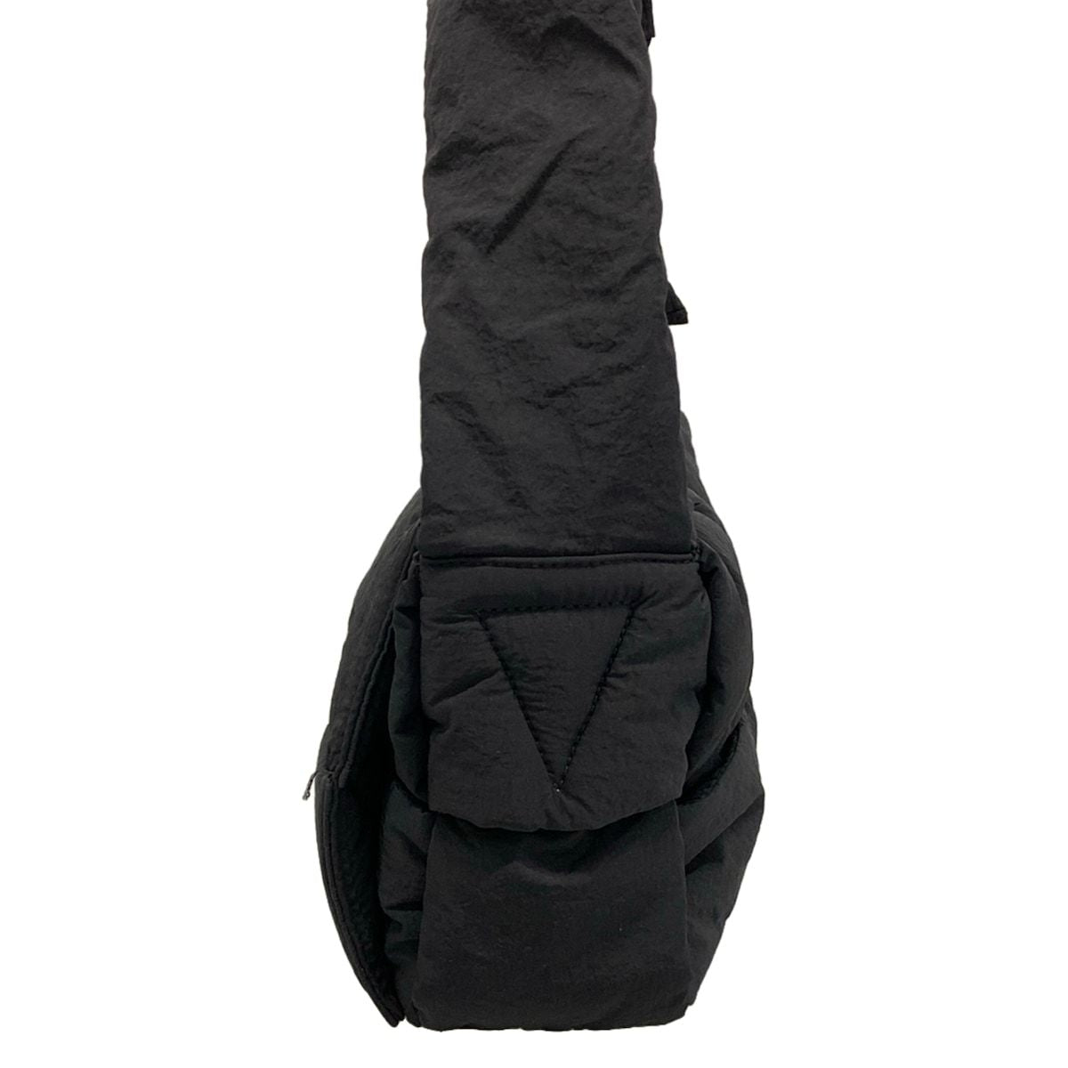 Bottega Veneta Shoulder Bag the Padded Tech Cassette Black — view 4