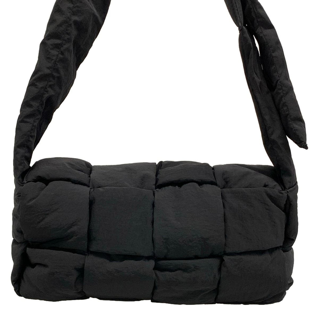 Bottega Veneta Shoulder Bag the Padded Tech Cassette Black — view 3