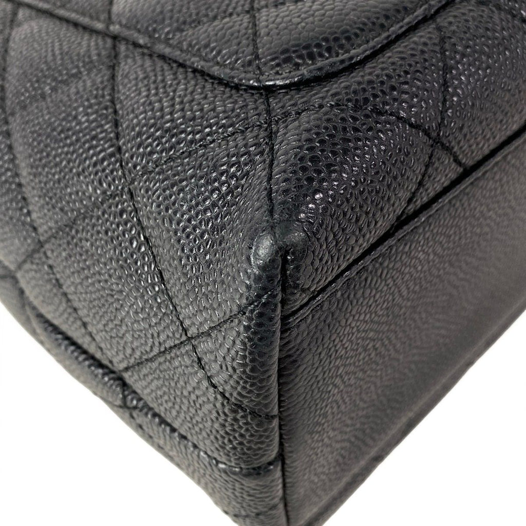 Chanel Handbag Trapezoid Bag Quilted Black Gold — view 8