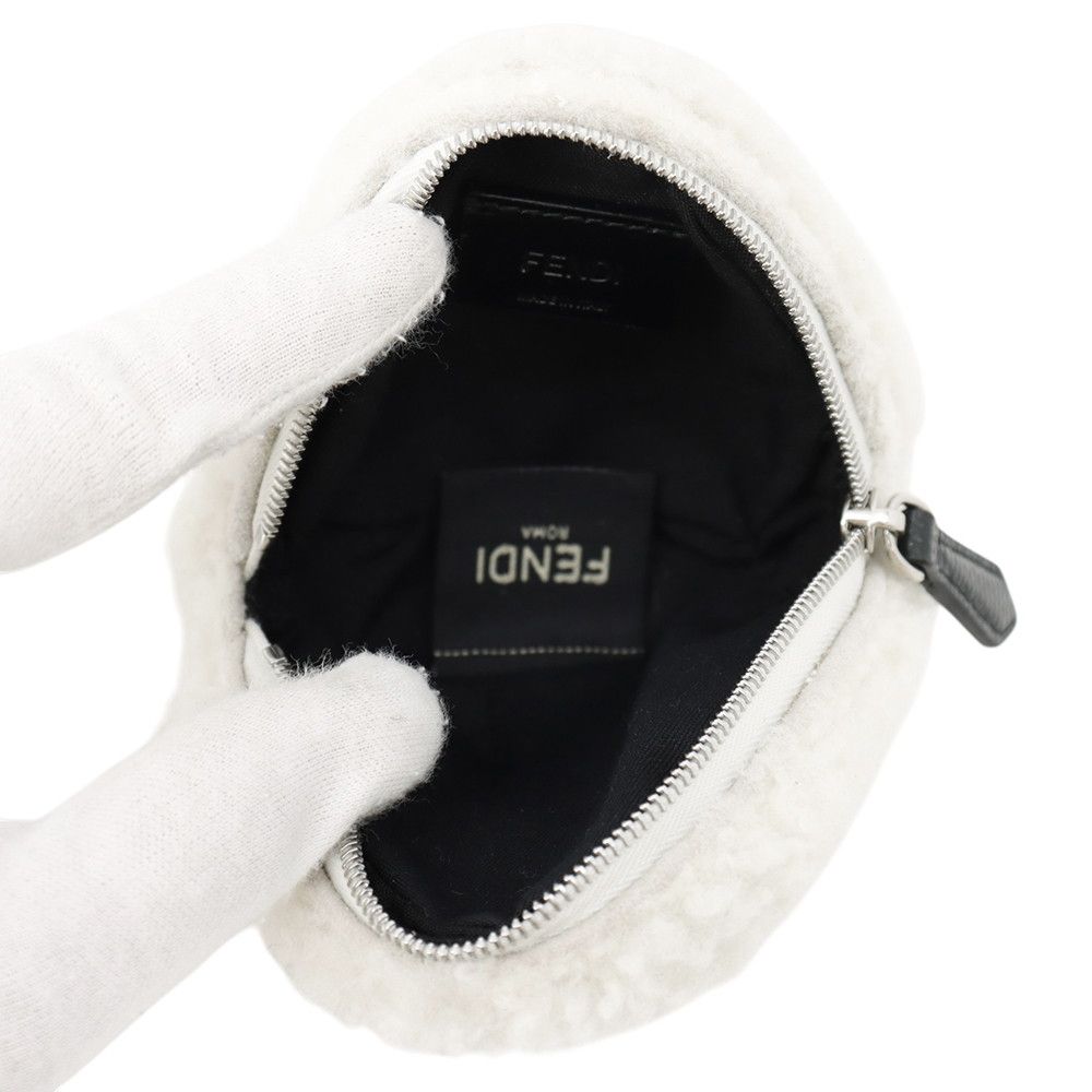 Fendi Charm Onigiri Kalungsne Cles the White Black Keychain — view 5