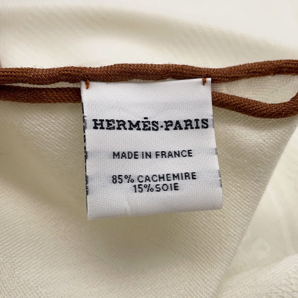 Hermes Scarf Losange New Libris Cashmere Silk Shawl White — view 3