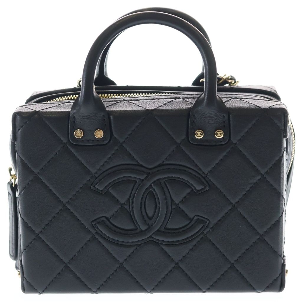 Chanel Quilted Small Vanity CC Logo Lambskin Gold 2-Way Chain Shoulder Bag Black