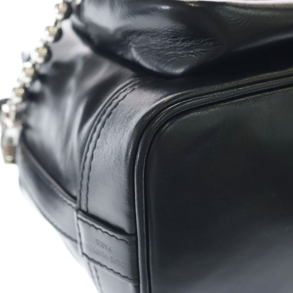Louis Vuitton LV Night Noe Cargo Shoulder Back Black Silver — view 5