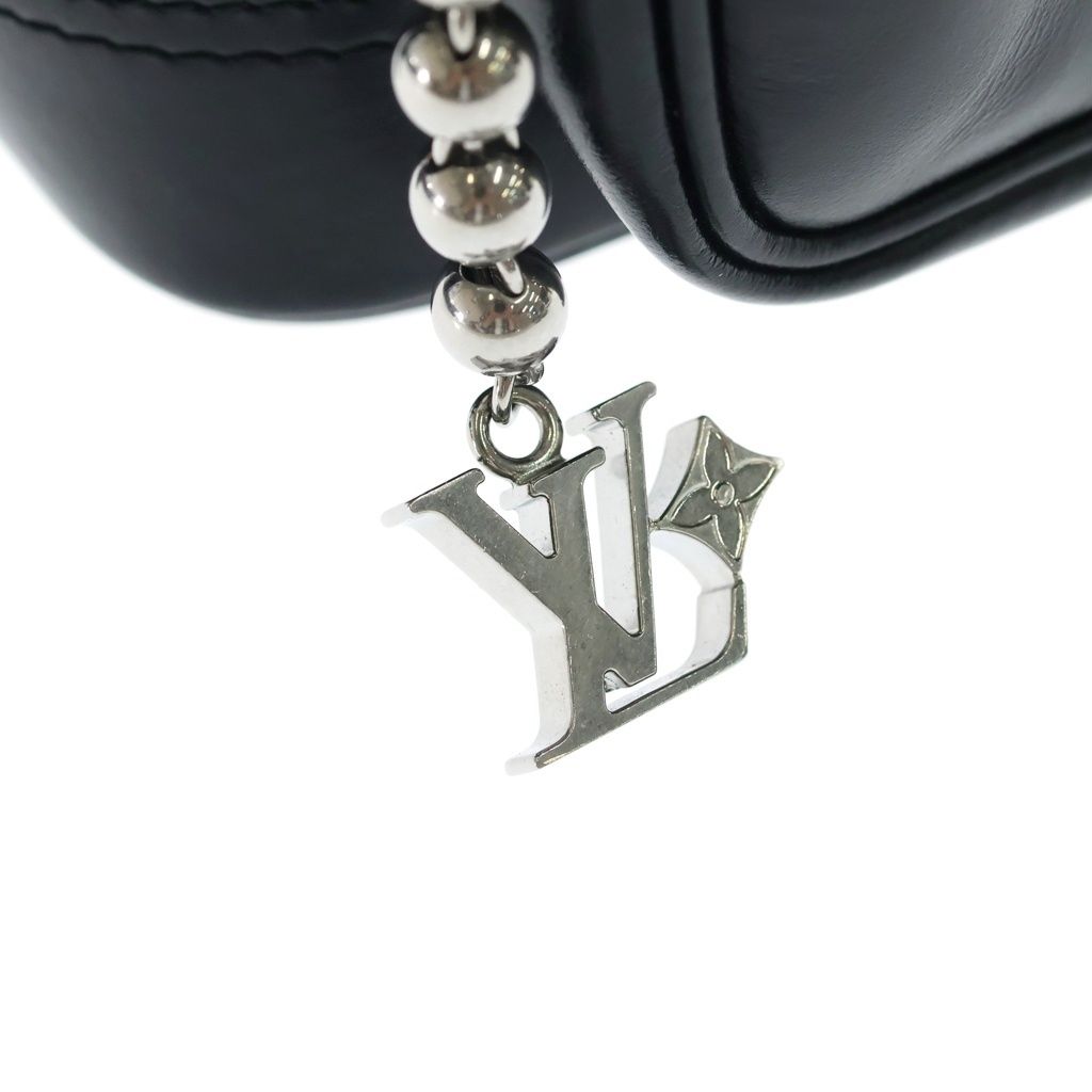 Louis Vuitton LV Night Noe Cargo Shoulder Back Black Silver — view 7