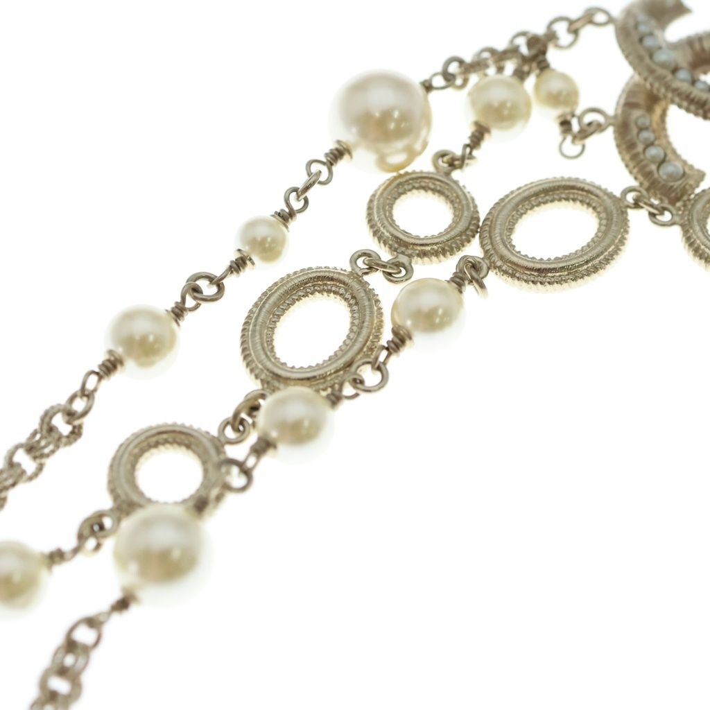 Chanel CC Logo Double Strand Pearl Pendant Chain White Gold — view 6