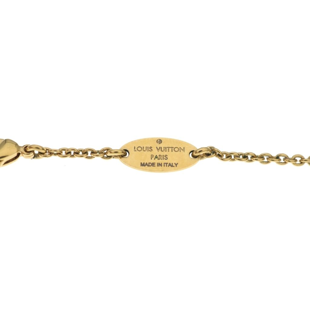Louis Vuitton Essential Pendant Chain Gold — view 6