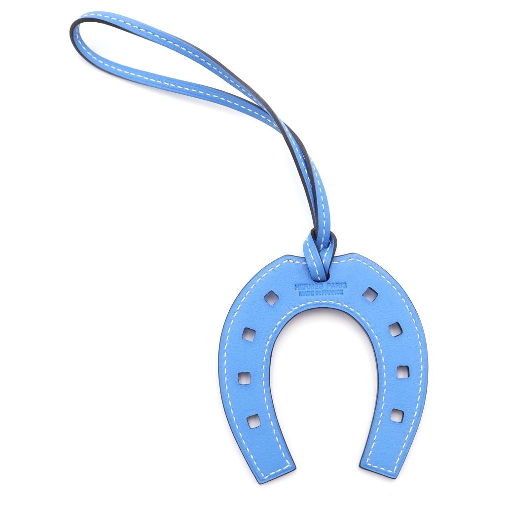 Hermes Paddock Cheval Horse Shoe Veau Swift Horseshoe Motif Bag Charm Blue — view 2