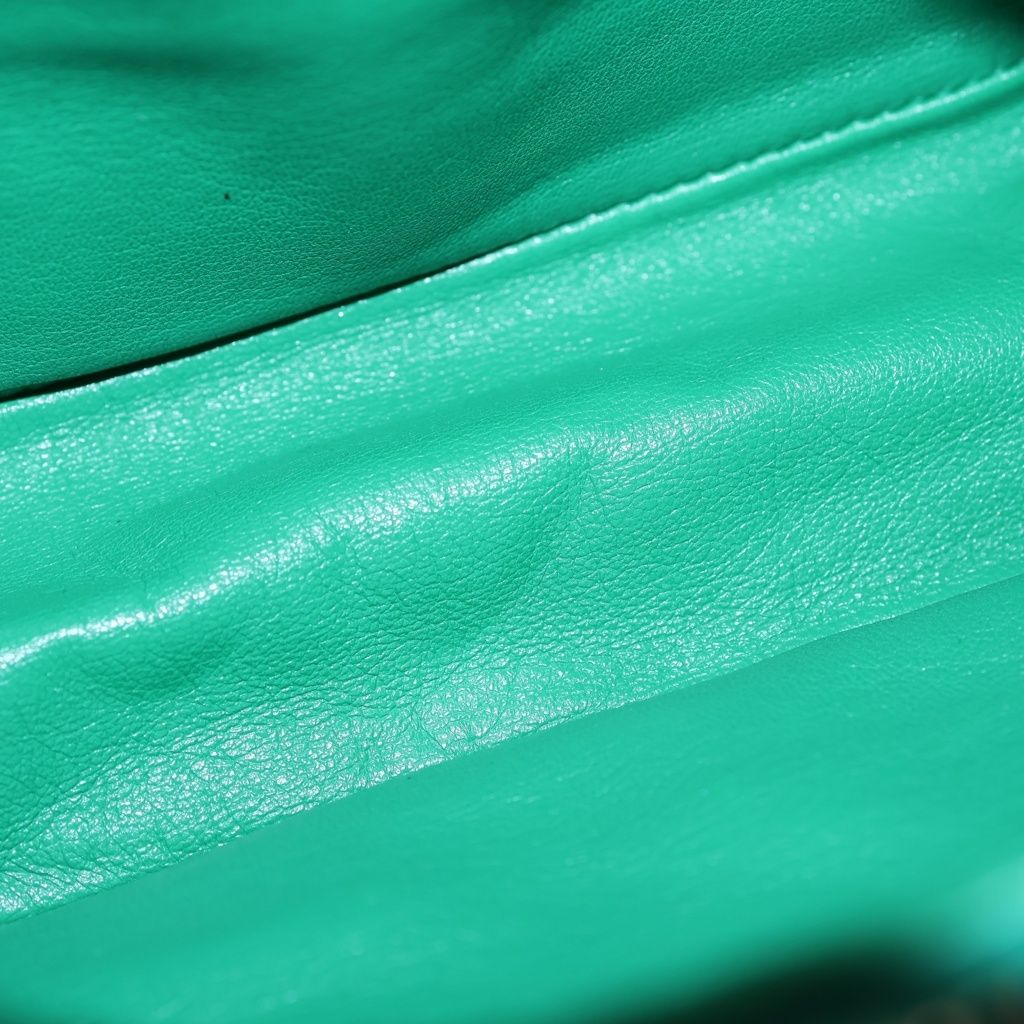 Prada Re Edition Saffiano Leather 2-Way Shoulder Bag Green — view 7