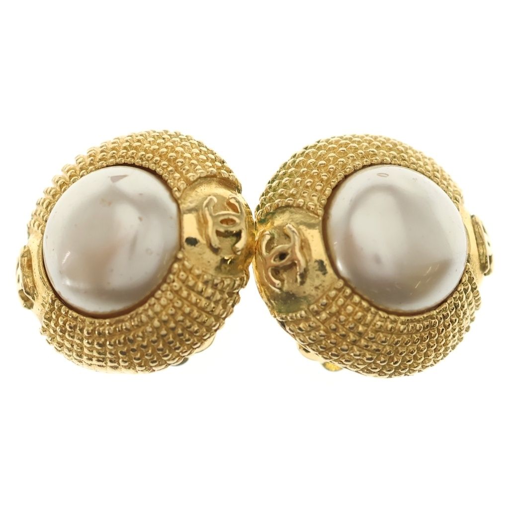 Chanel CC Logo Faux Pearl Vintage Earrings Gold