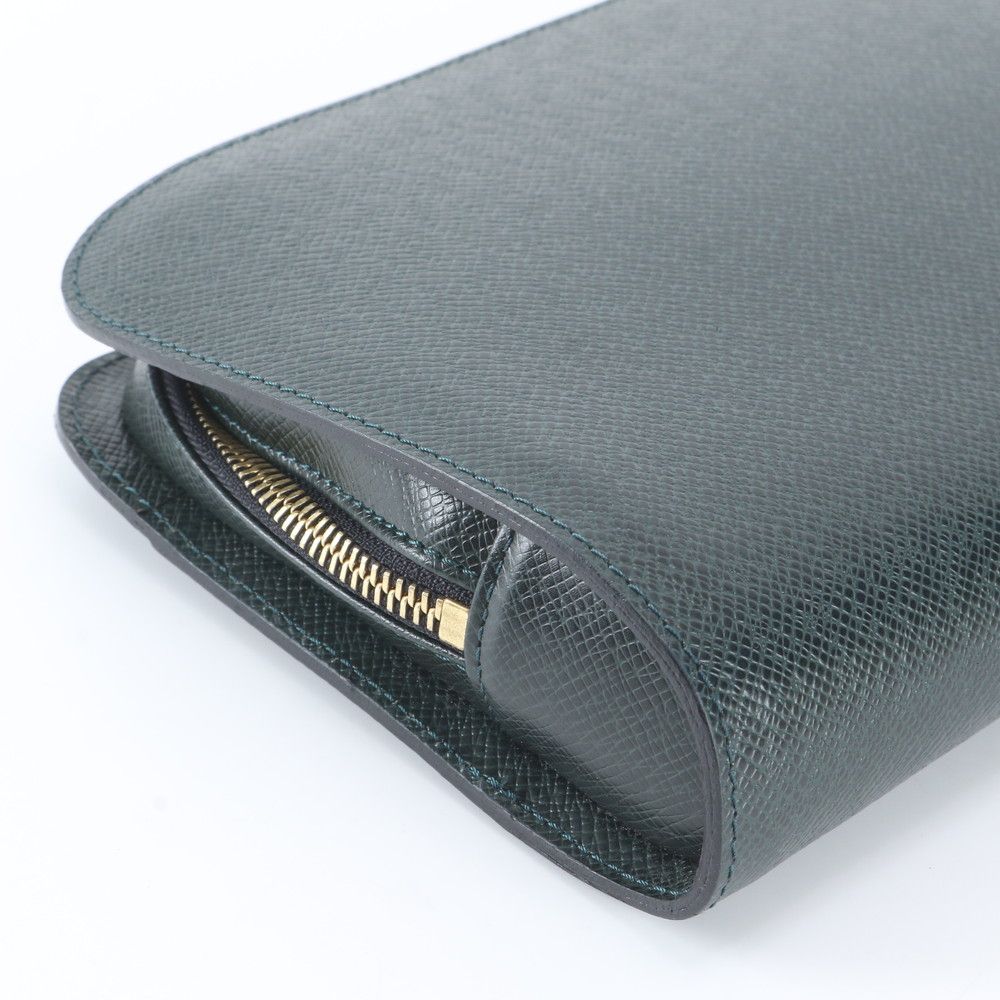 Louis Vuitton Taiga Baikal Leather Clutch Pouch Business — view 6