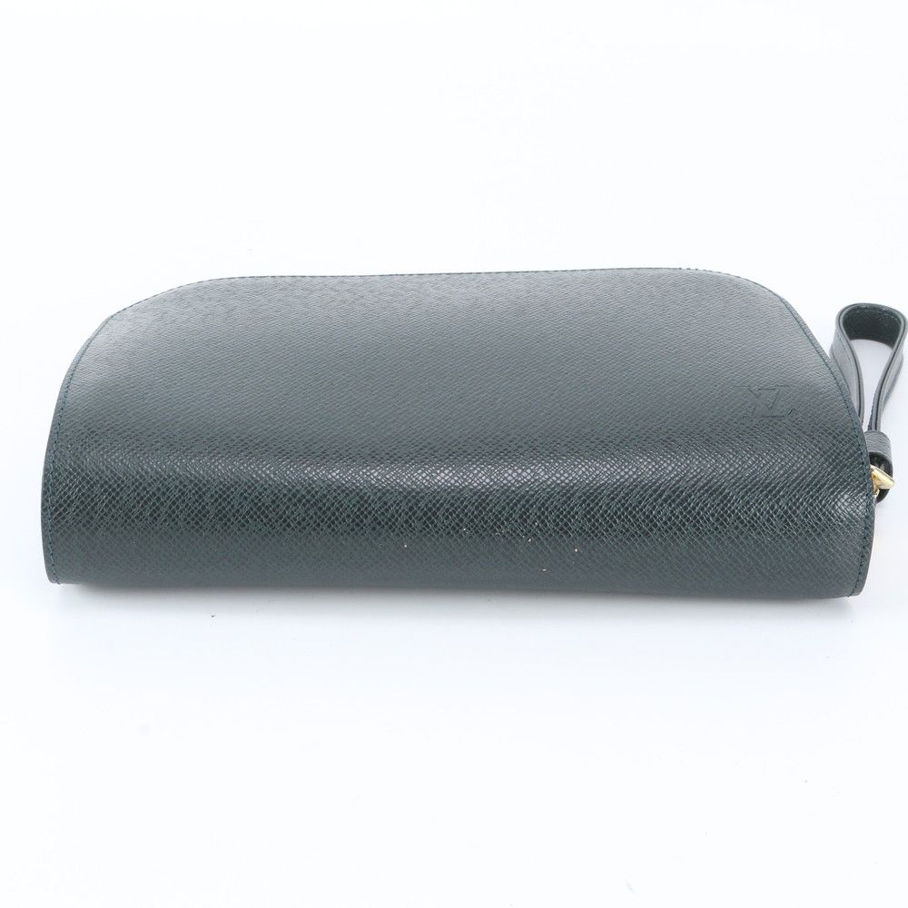 Louis Vuitton Taiga Baikal Leather Clutch Pouch Business — view 5