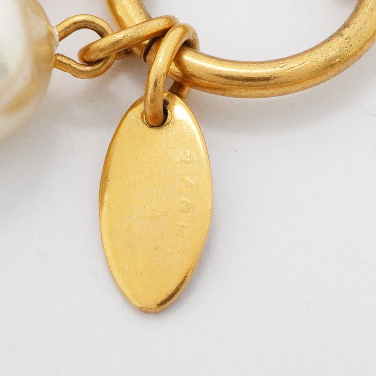 Chanel Necklace Vintage Gold Plated Faux Pearl — view 8