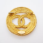 Chanel Brooch Vintage CC Logo Round — view 5