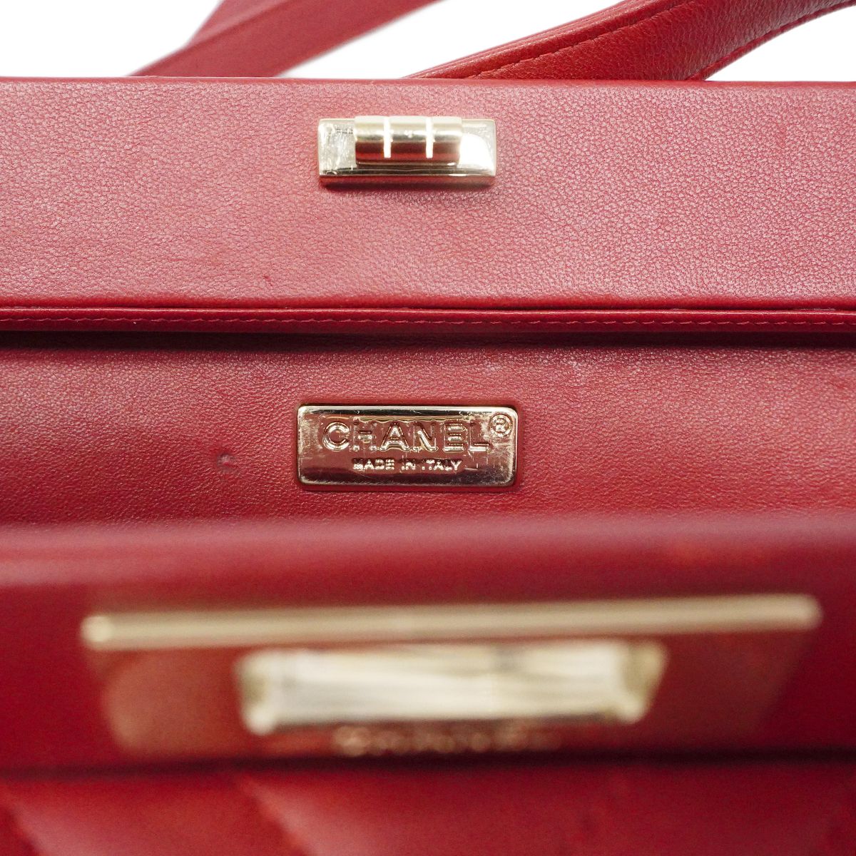Chanel Shoulder Bag Stitch 2.55 Lambskin Red Champagne Gold — view 5