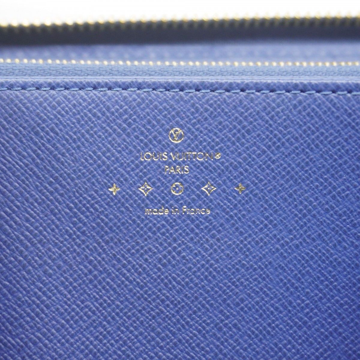 Louis Vuitton Wallet Monogram Denim LV Remix Zippy Blue — view 4