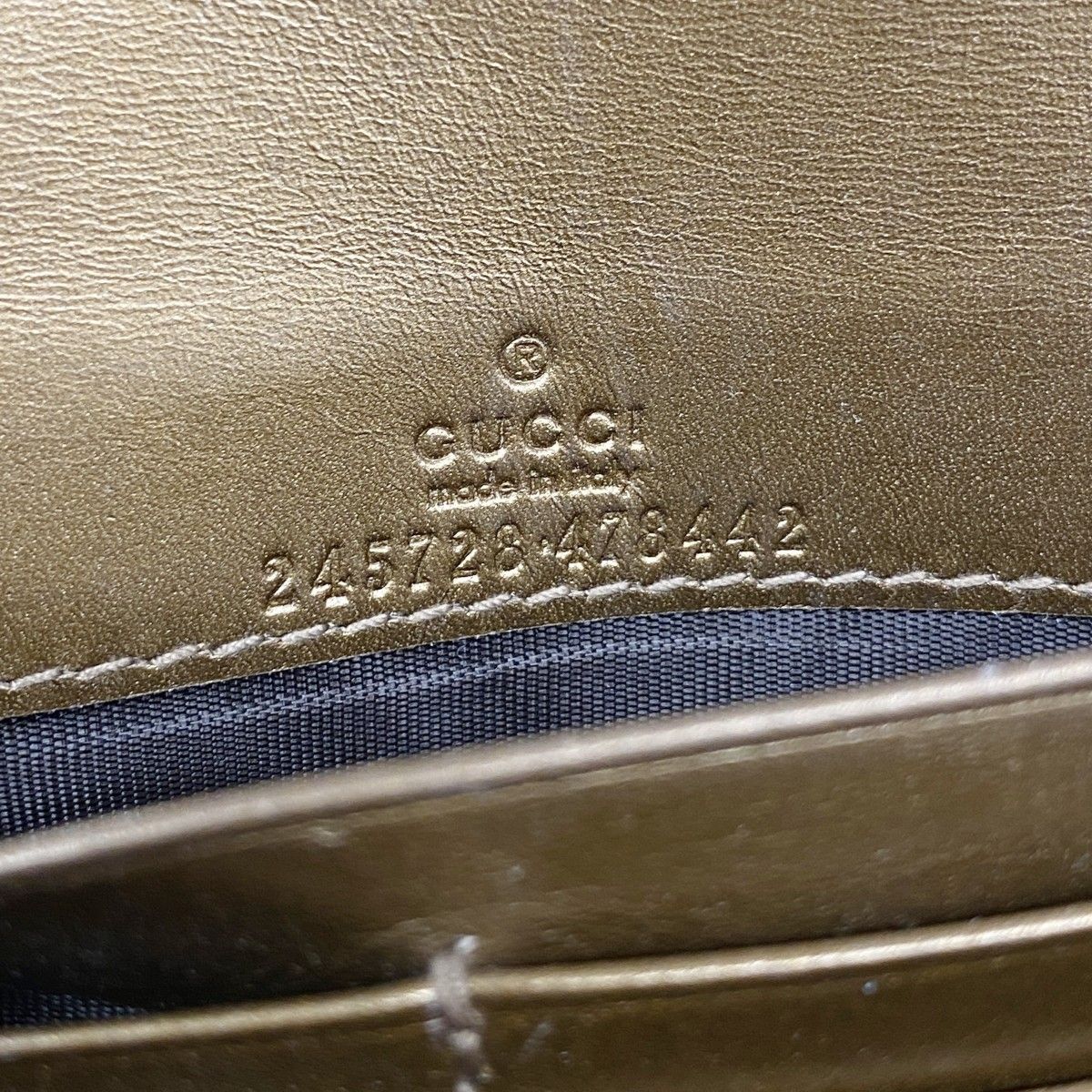 Gucci Wallet Micro Guccissima Enamel Blanc Gold — view 4