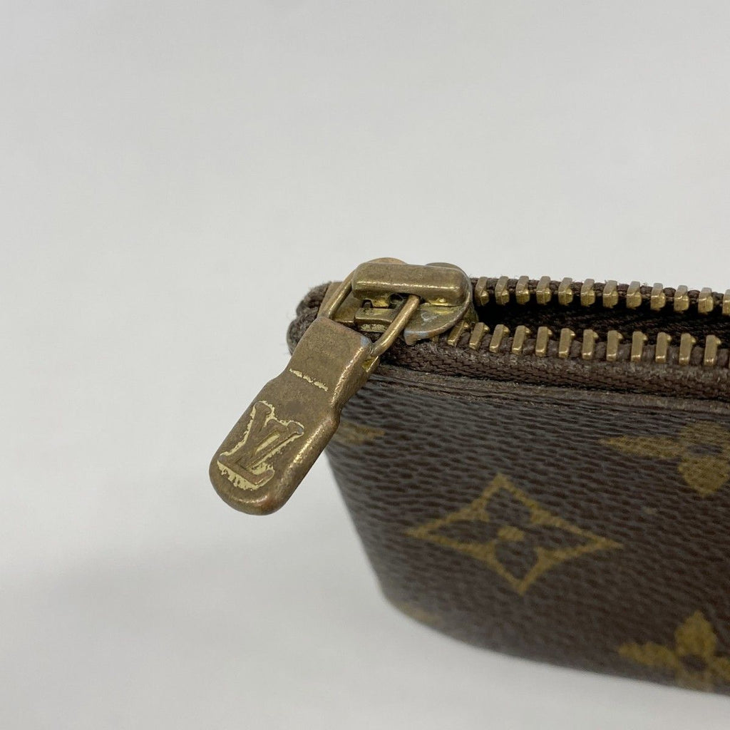 Louis Vuitton Coin Case Monogram Pochette Cles Brown — view 9