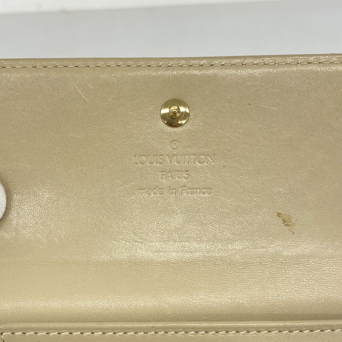 Louis Vuitton Trifold Wallet Vernis Portomonebiercarte Cles Beige — view 4