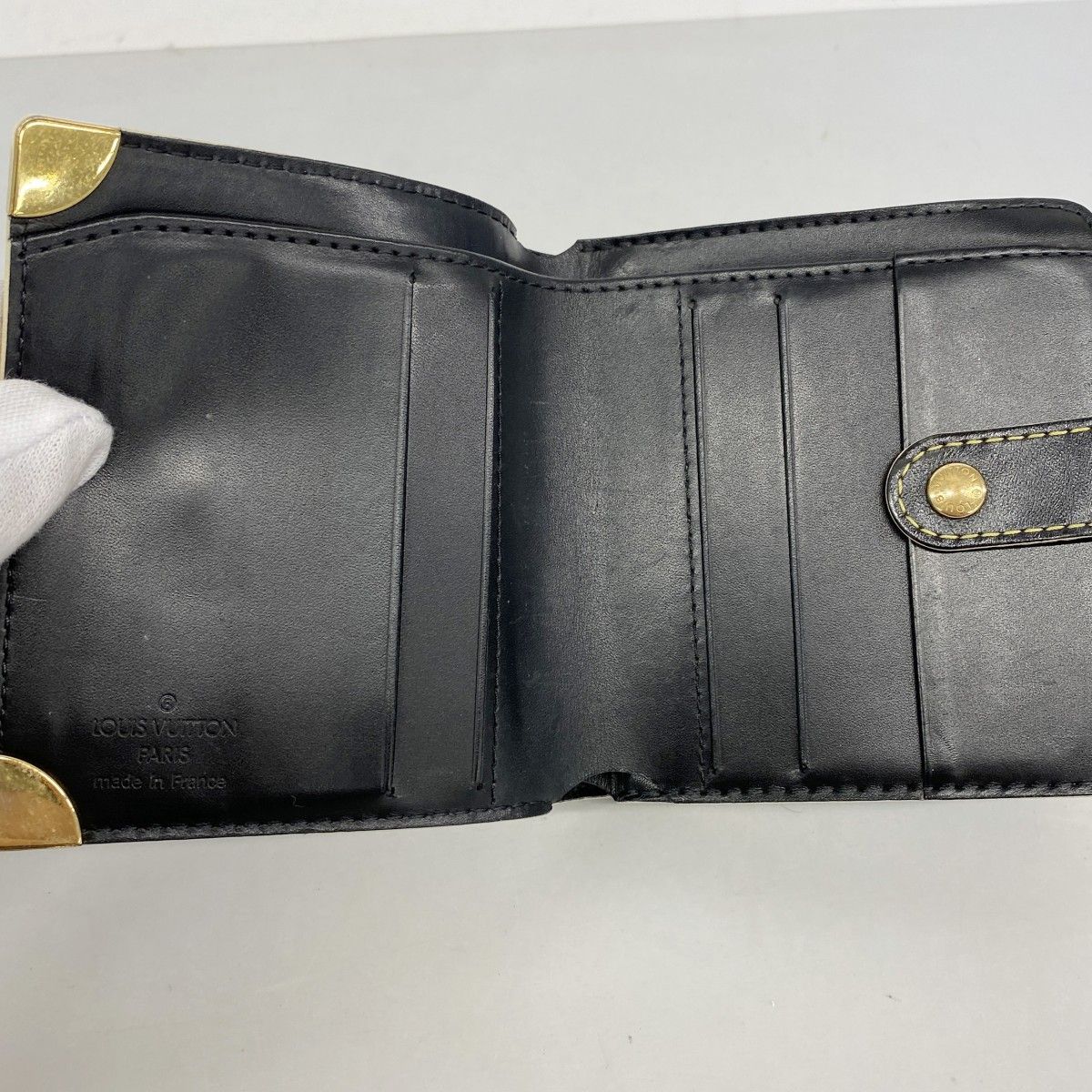 Louis Vuitton Wallet Suhali Compact Zip Noir — view 3