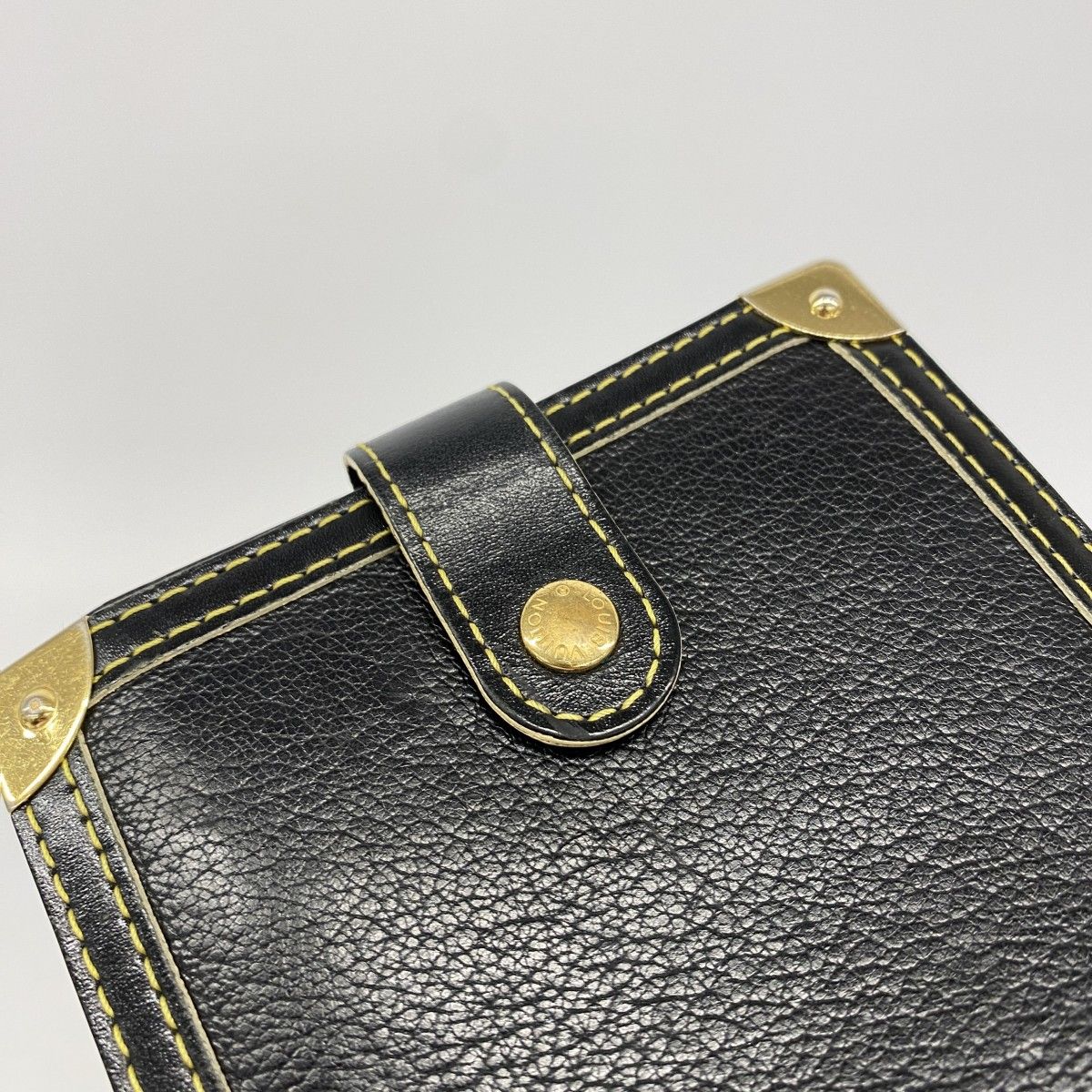 Louis Vuitton Wallet Suhali Compact Zip Noir — view 8