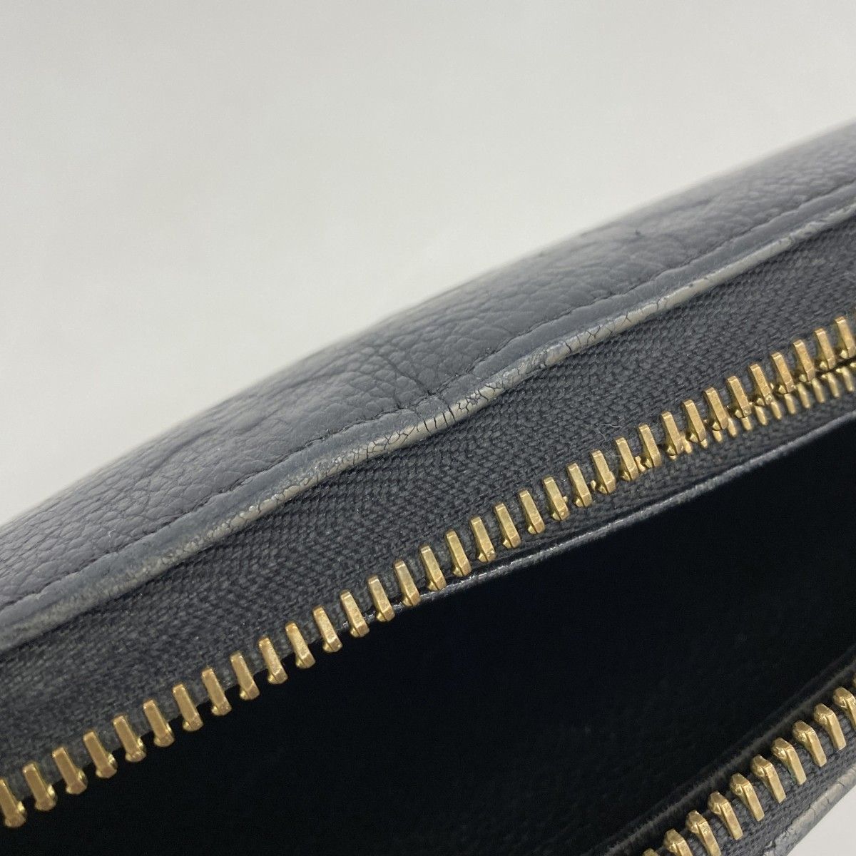 Louis Vuitton Wallet Monogram Empreinte Zippy Noir — view 6