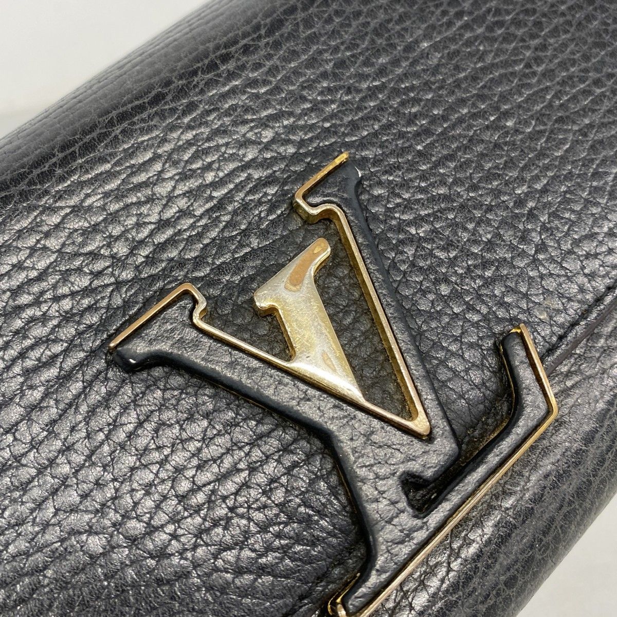 Louis Vuitton Wallet Taurillon Portefeuille Capucines Noir — view 7