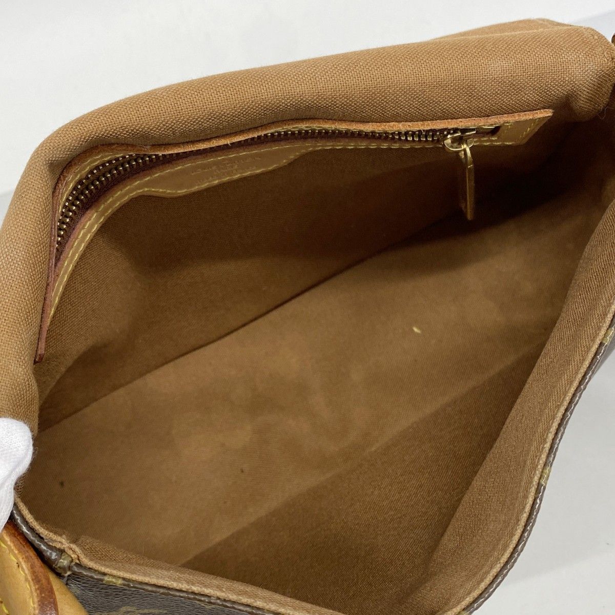 Louis Vuitton Shoulder Bag Monogram Mini Looping Brown — view 4