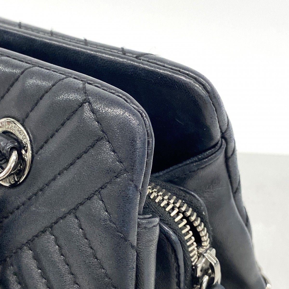 Chanel Shoulder Bag Chez Blanc Lambskin Black Silver — view 7
