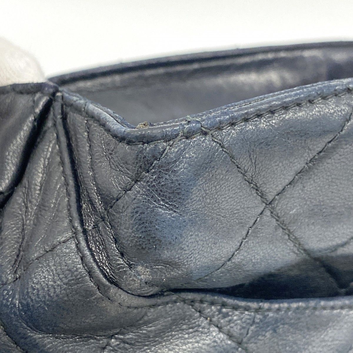 Chanel Shoulder Bag Quilted Lambskin Black Gold — view 8