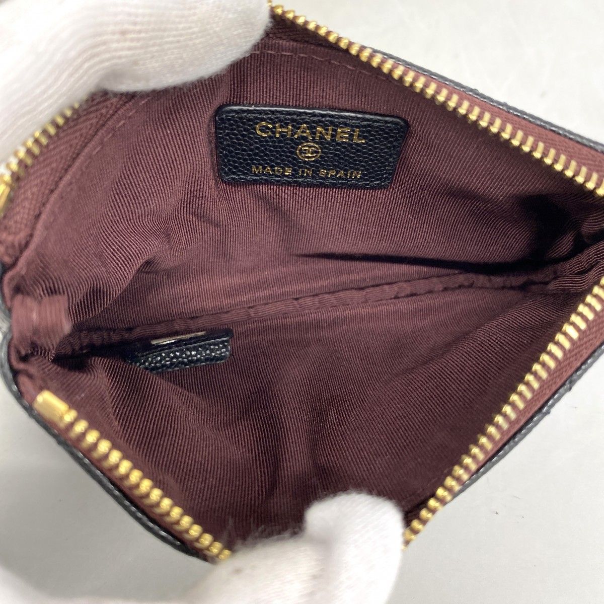 Chanel Coin Case Quilted Caviar Leather Black Gold — view 3