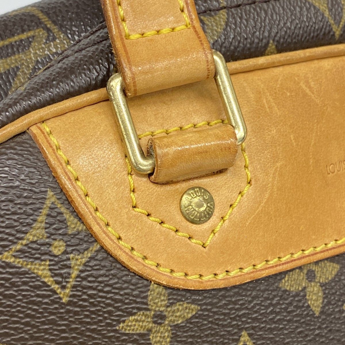 Louis Vuitton Handbag Monogram Excursion Brown — view 9