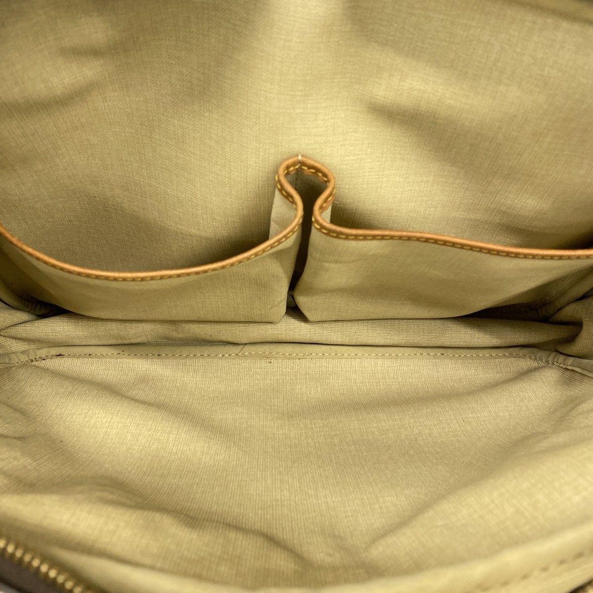 Louis Vuitton Shoulder Bag Monogram Reporter GM Brown — view 4