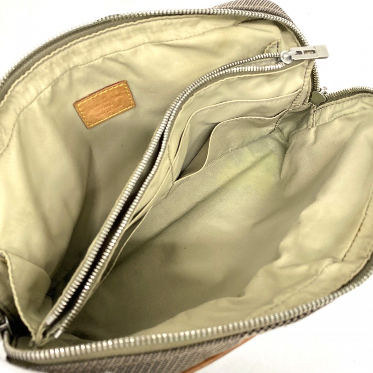 Louis Vuitton Belt Bag Damier Jean Acrobat Tail — view 4
