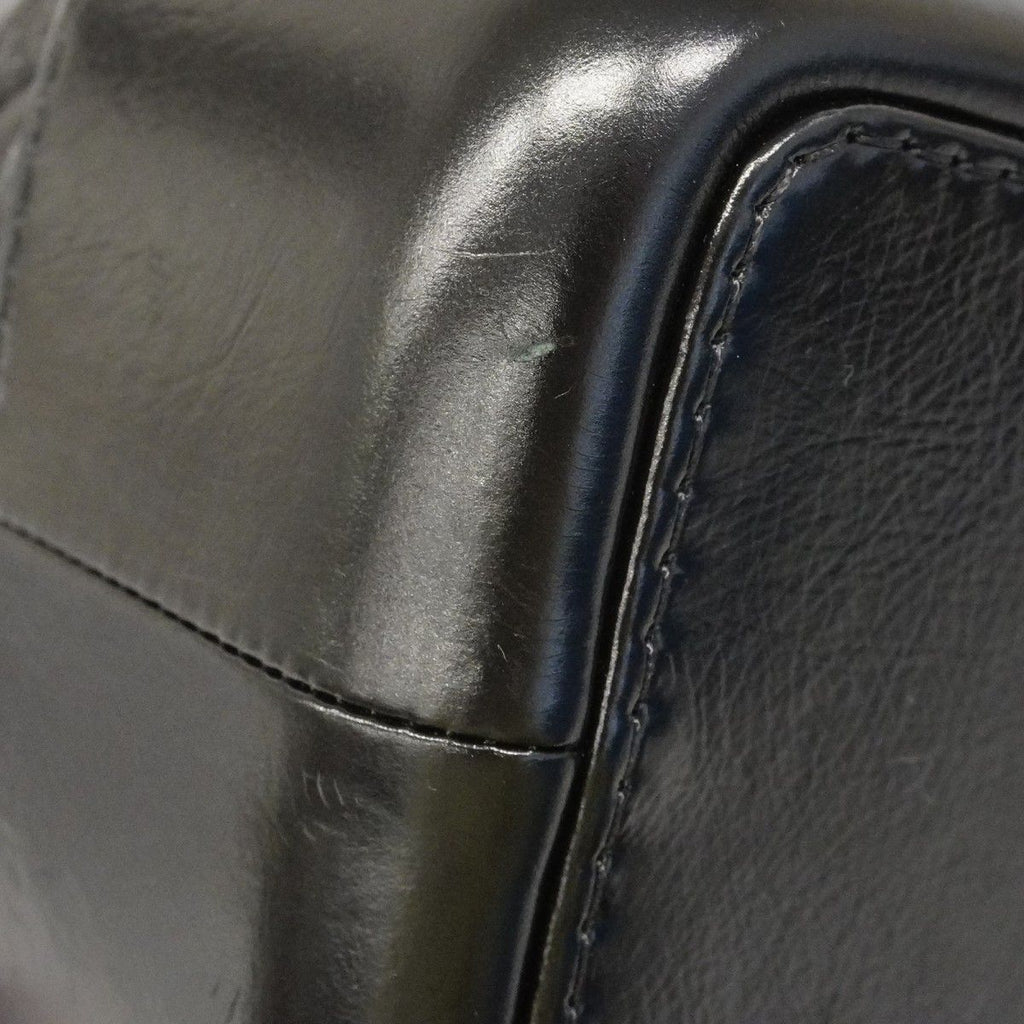 Chanel Backpack Blanc Calfskin Black Gold Silver — view 7