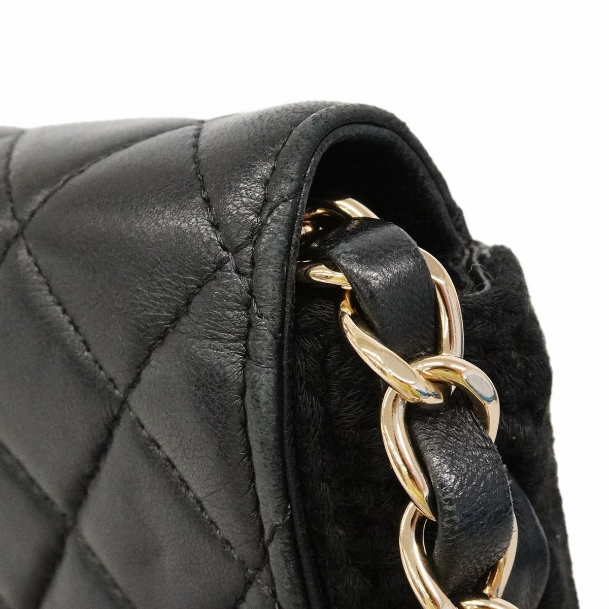 Chanel Shoulder Bag Quilted Lambskin Black Champagne Gold — view 7