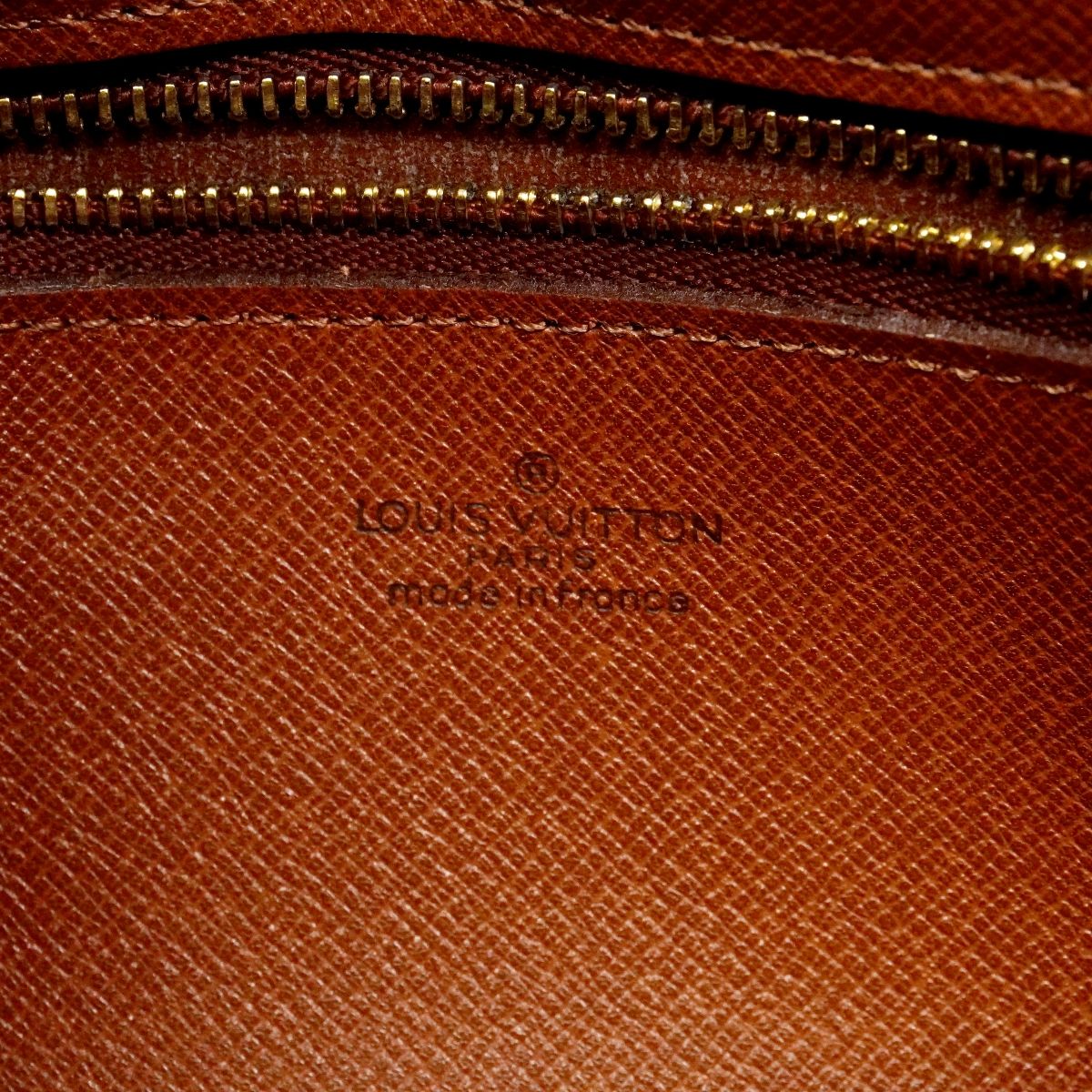 Louis Vuitton Clutch Monogram Marly Dragonne GM Brown — view 5