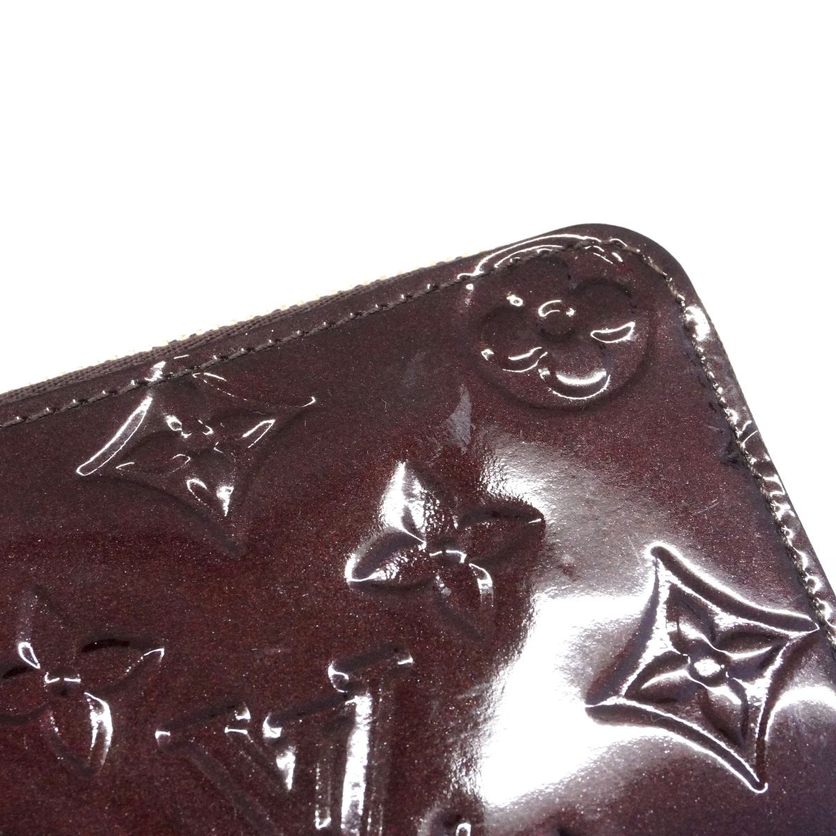 Louis Vuitton Coin Case Vernis Zippy Purse Amaranto — view 6